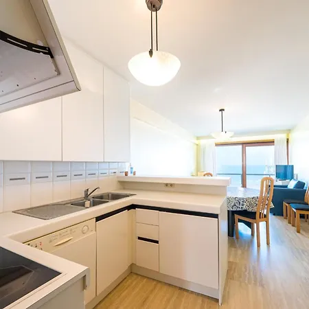 Azur Palace - 0602 *